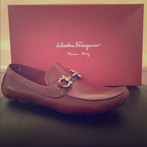 AUTHENTIC! Men’s Salvatore Ferragamo Loafers